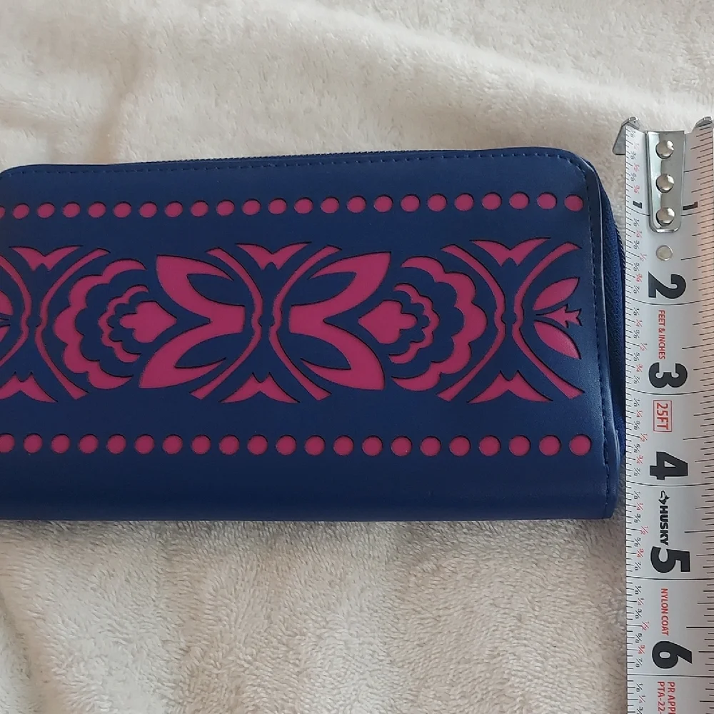 Vera Bradley blend retired